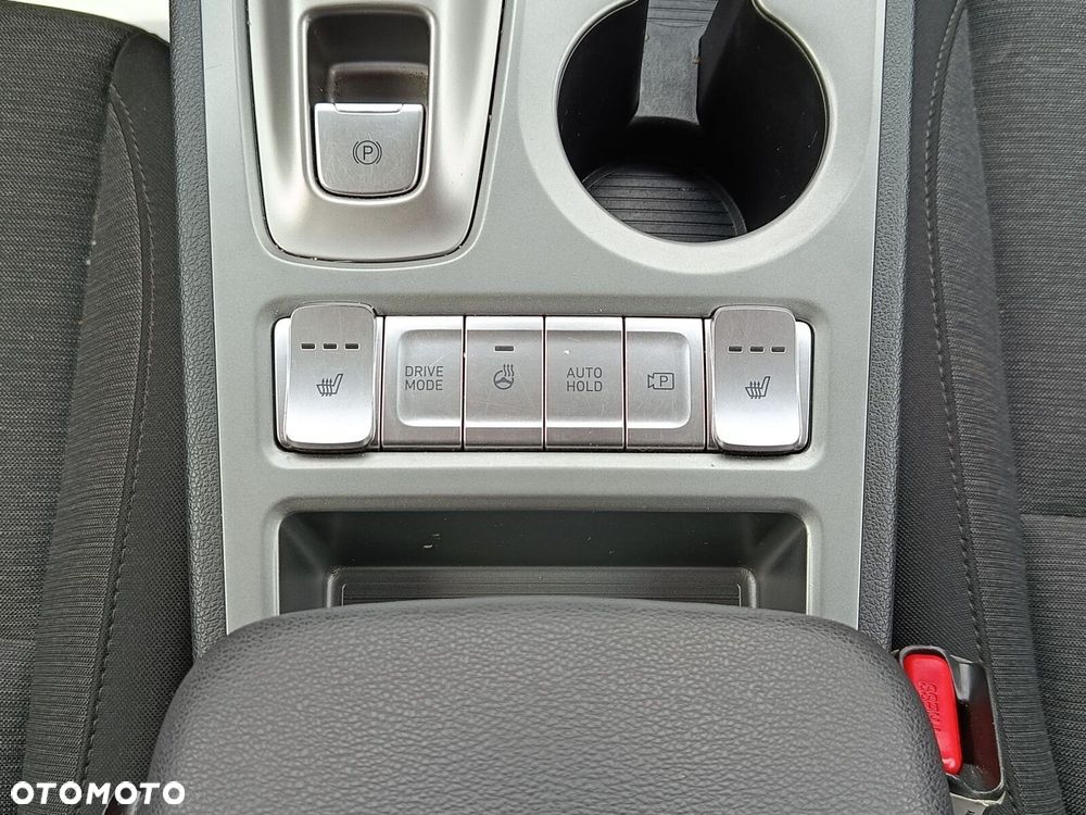 Hyundai Kona 64kWh Smart - 28