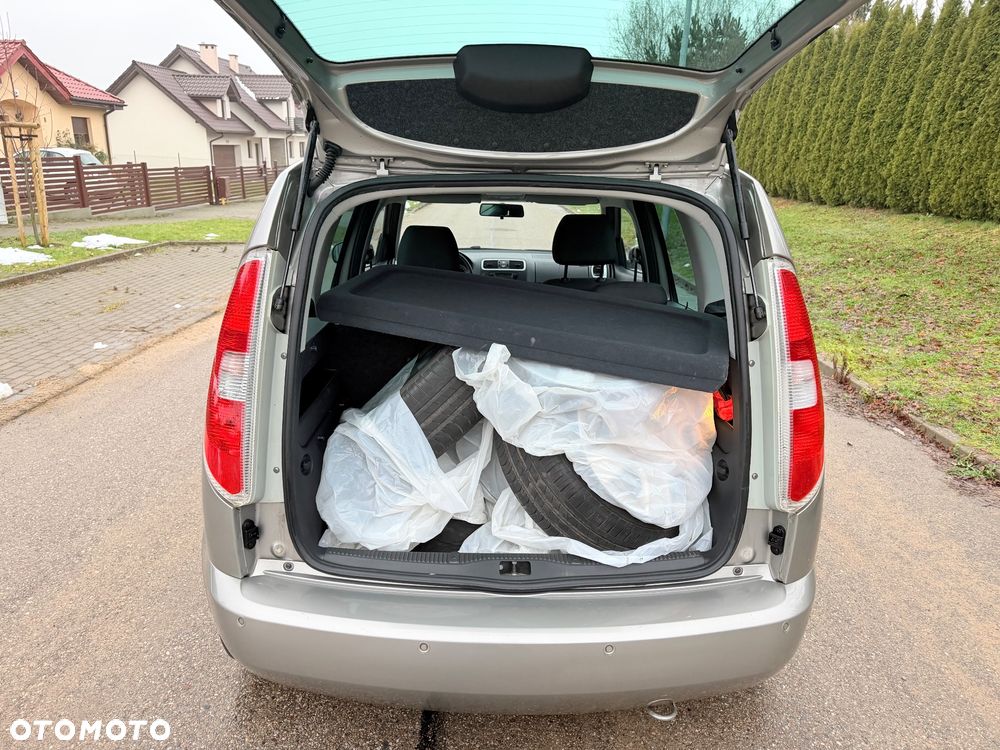 Skoda Roomster - 14