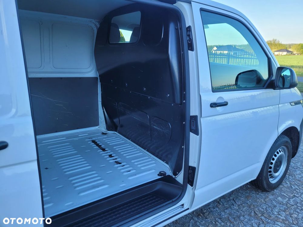 Volkswagen Transporter T6.1 - 20