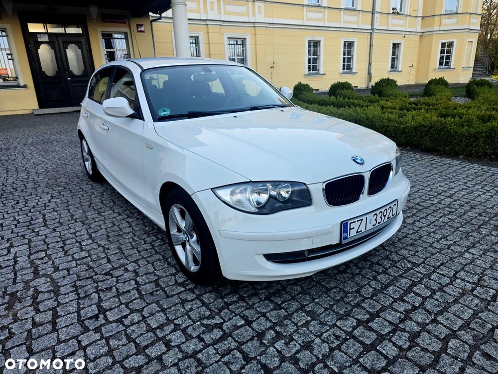 BMW Seria 1 116i - 1
