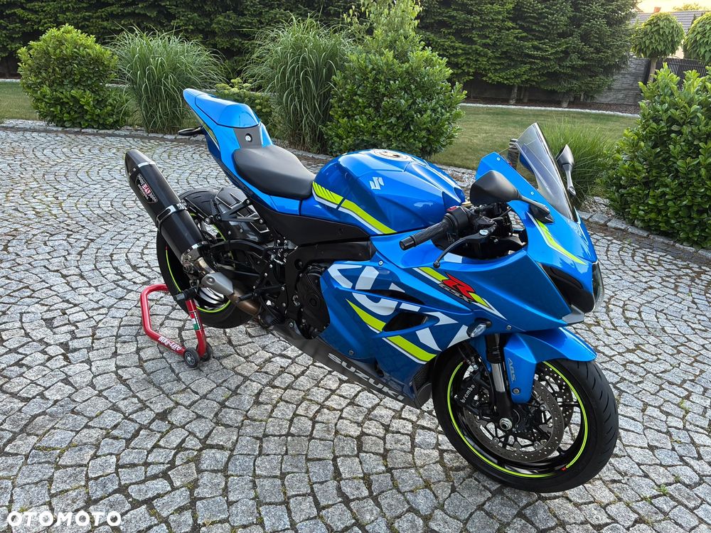 Suzuki GSX-R - 19