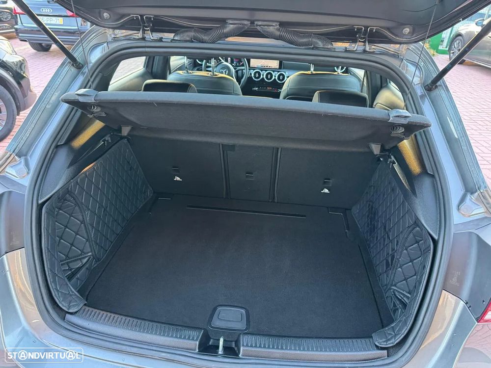 Mercedes-Benz A 180 d Style Plus Aut. - 22