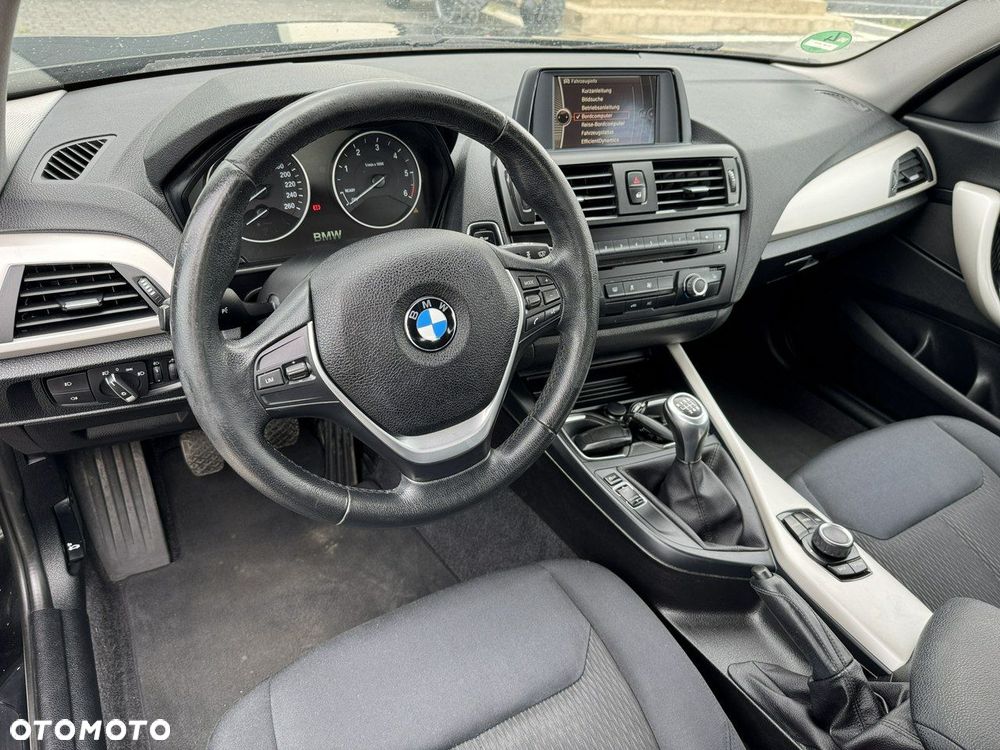 BMW Seria 1 - 17