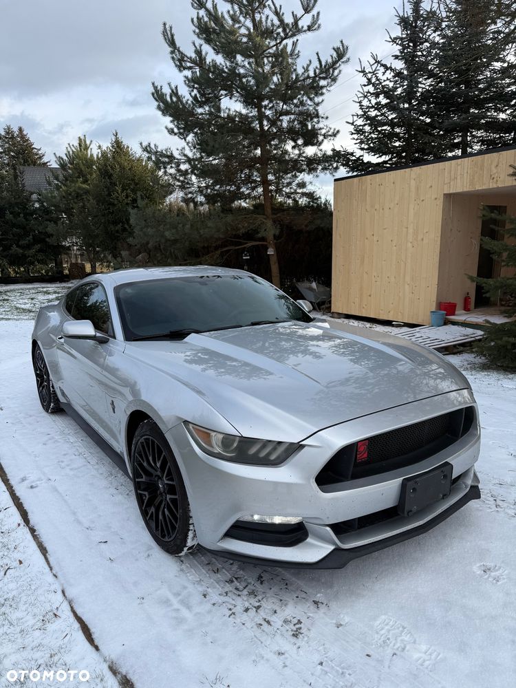 Ford Mustang 3.7 V6 Premium - 19