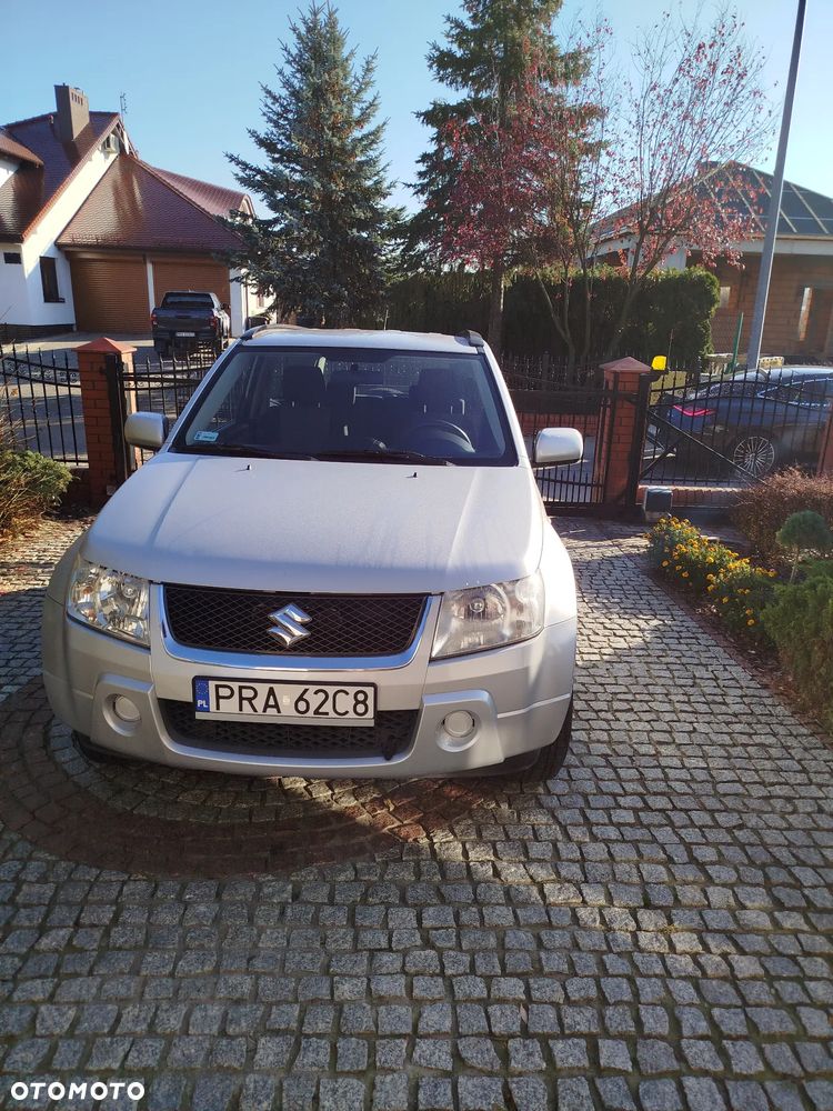Suzuki Grand Vitara 1.6 - 2