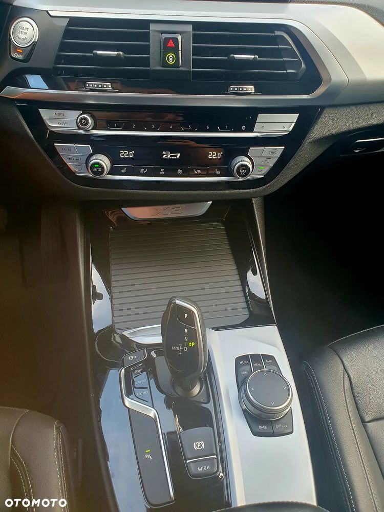 BMW X3 sDrive18d MHEV Luxury Line sport - 7