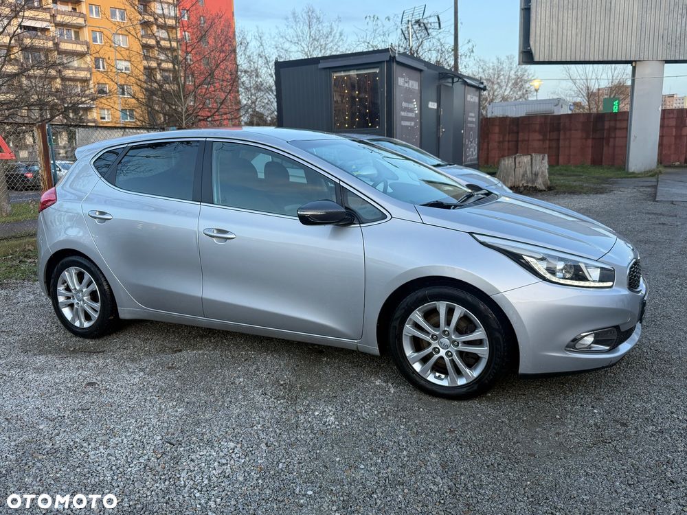 Kia Ceed 1.6 CRDi M - 9