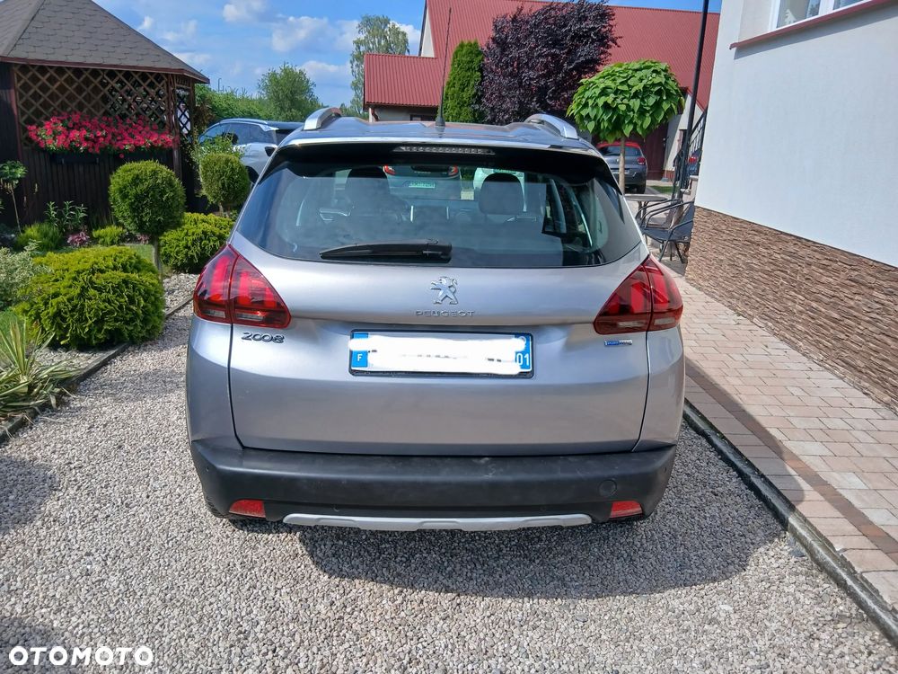 Peugeot 2008 - 7