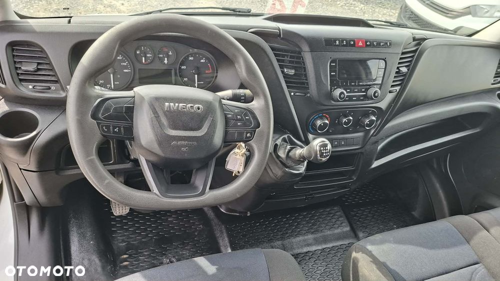 Iveco 35C14, 35C13, 35C15, 35C16 - 8