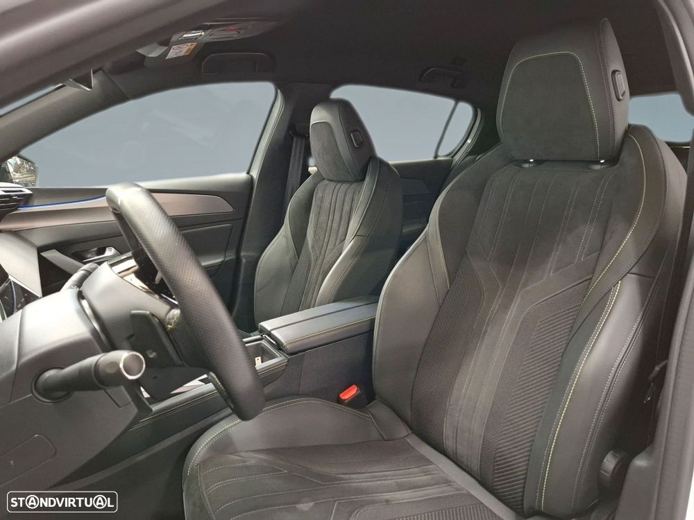 Peugeot 308 1.2 PureTech GT EAT8 - 11