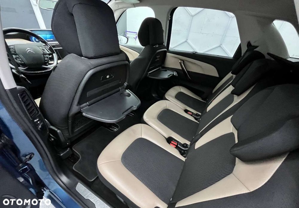Citroën C4 Picasso - 22