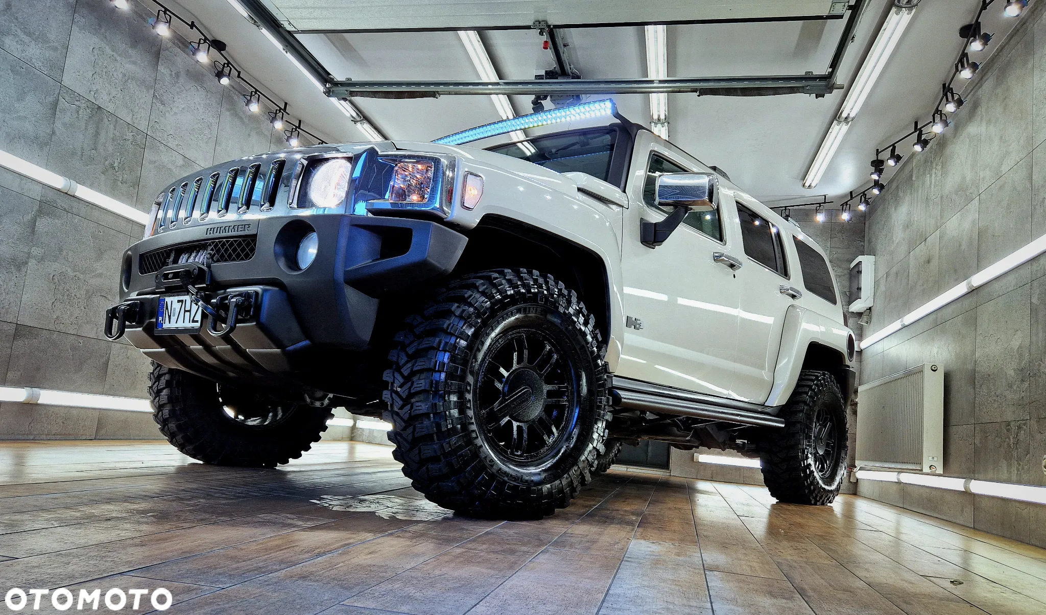 Hummer H3 Alpha - 4