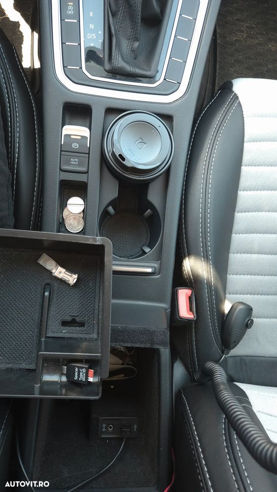 Volkswagen Passat 2.0 TDI DSG (BlueMotion Technology) Comfortline - 15