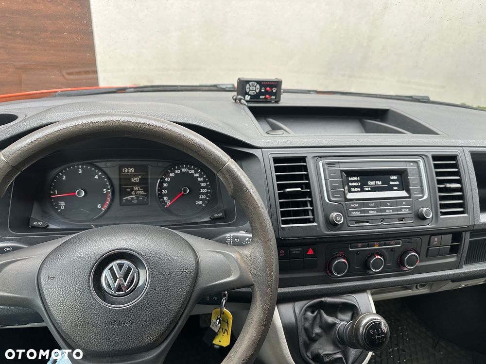Volkswagen Transporter - 7