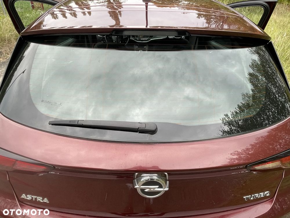 2018 Opel Astra, photograph 6