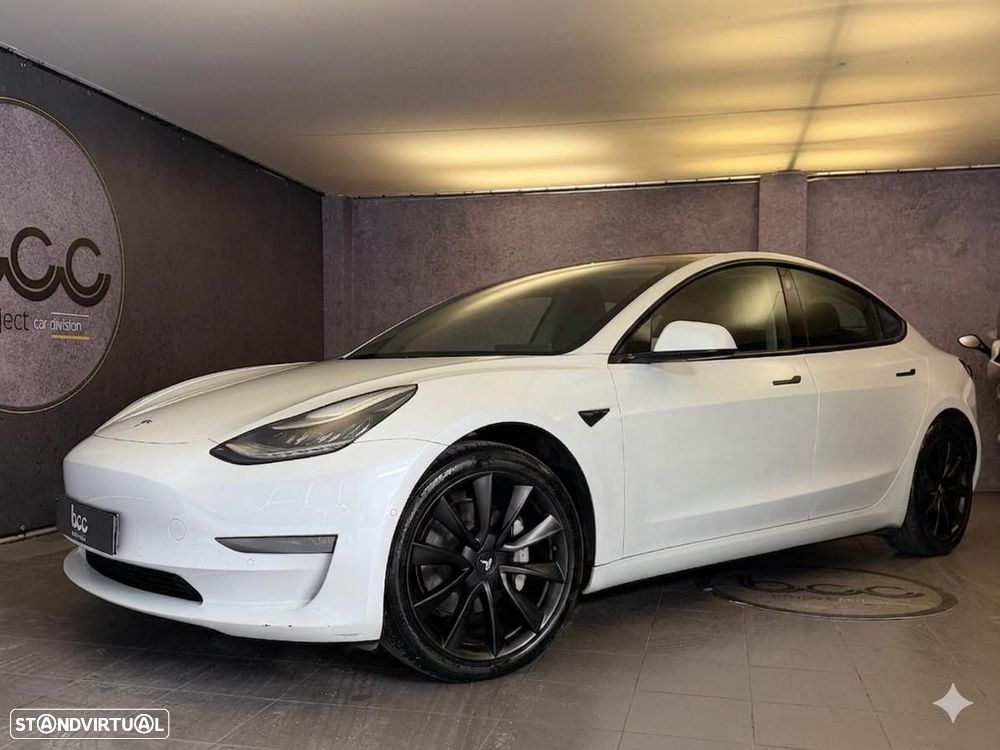 Tesla Model 3 Standard Range Plus RWD - 1