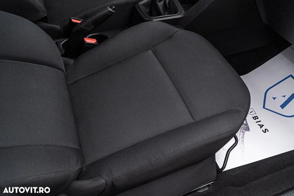 Dacia Logan SCe 65 Comfort - 35