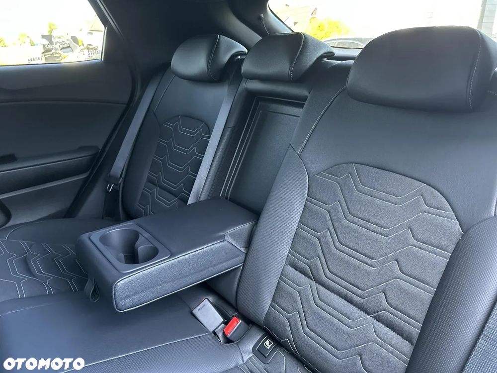 Kia XCeed 1.6 T-GDI Tribute DCT - 17