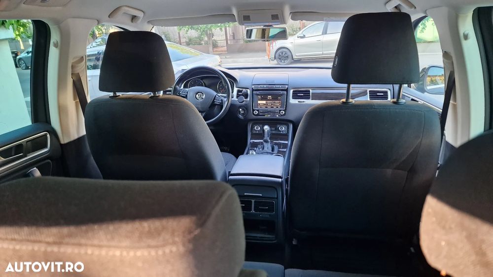 Volkswagen Touareg 3.0 V6 TDI BMT - 24