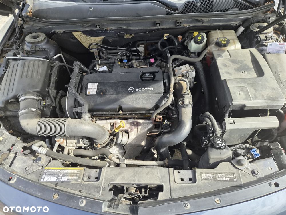 Opel Insignia 1.6 Turbo Cosmo - 26