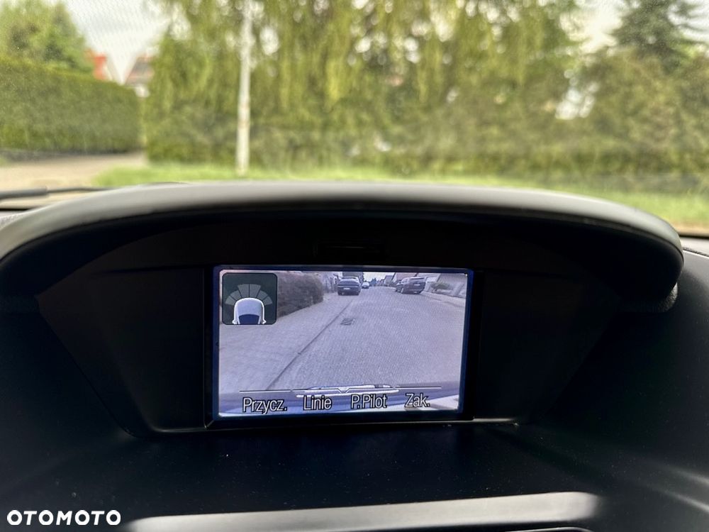 Ford Kuga 2.0 TDCi 4x4 Titanium - 27