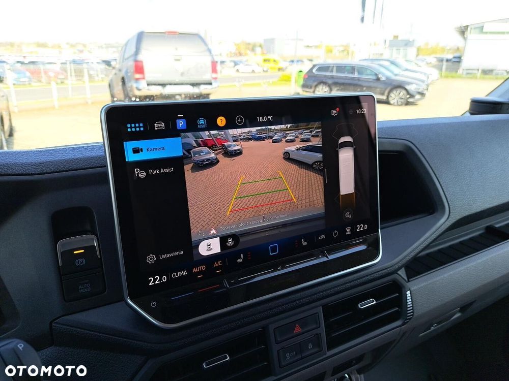 Volkswagen Grand California Grand California 600 DMC 3500kg silnik: 2,0 l TDI EURO VI-e SCR / 163KM/skrzynia biegów: Przedni napęd automatyczna 8-biegowa rozstaw osi: 3640 mm - 17