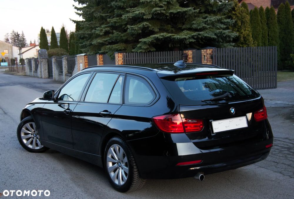 BMW Seria 3 316i Sport Line - 15