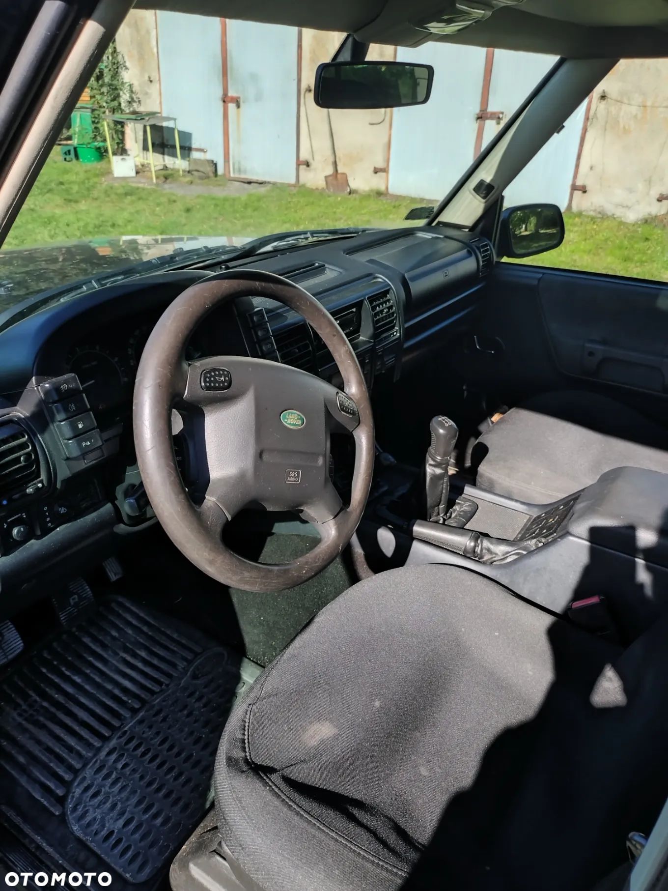 Land Rover Discovery - 1