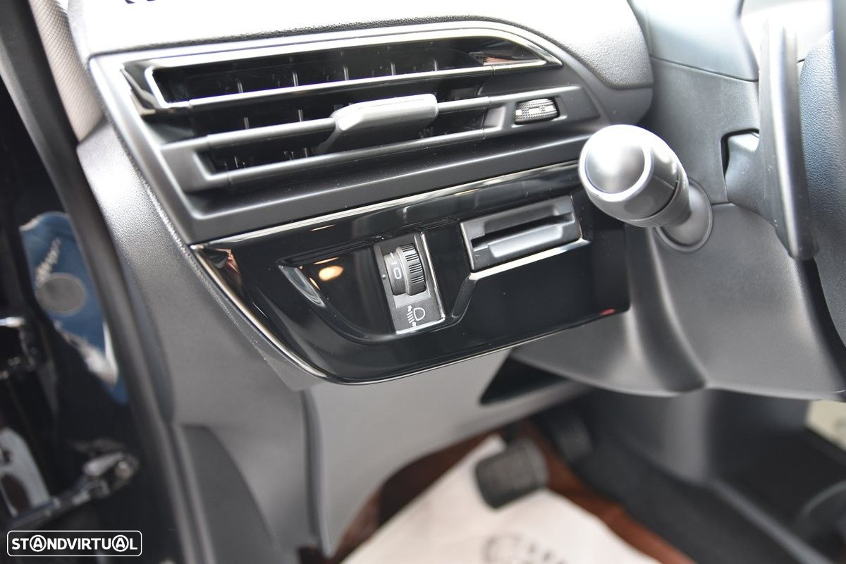 Citroën Grand C4 Spacetourer 1.5 BlueHDi Feel EAT8 - 10
