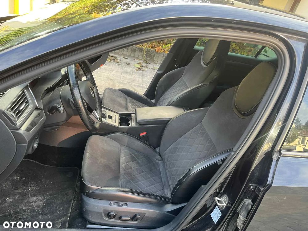 Skoda Superb 2.0 TSI 4x4 Sportline DSG - 11