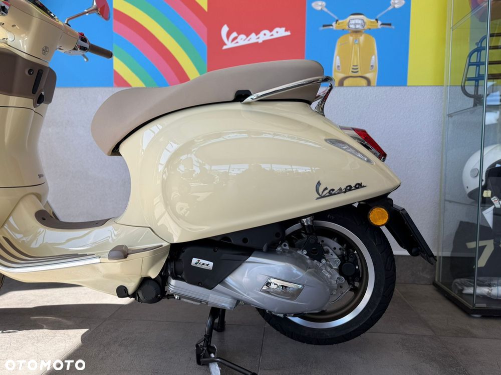 Vespa Primavera - 14