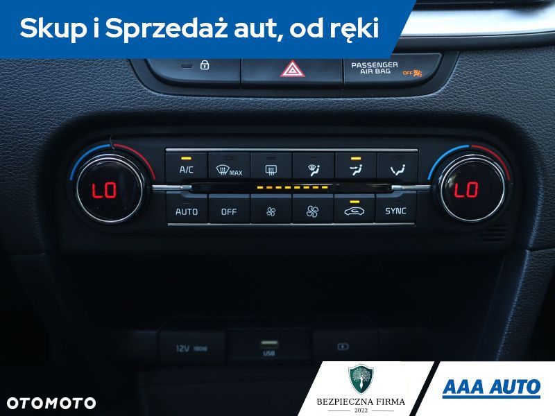 Kia Ceed - 15