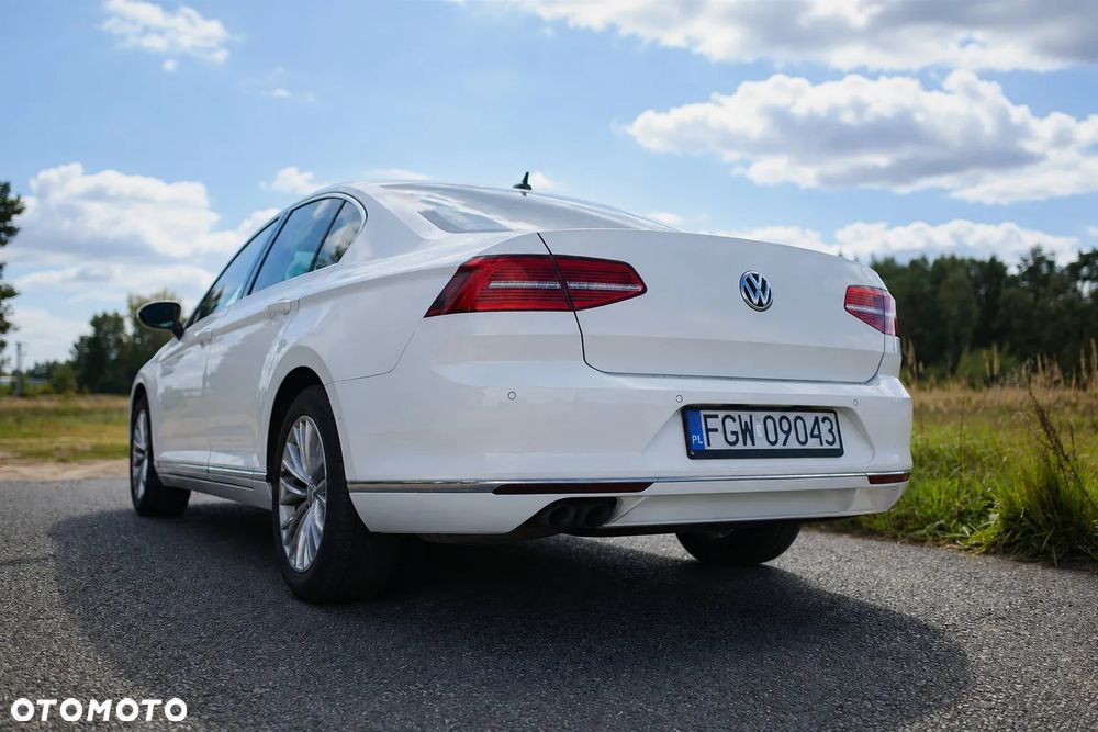 Volkswagen Passat 2.0 TDI BMT Highline DSG - 3