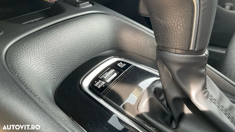 Toyota Corolla 1.8 HSD Dynamic - 36