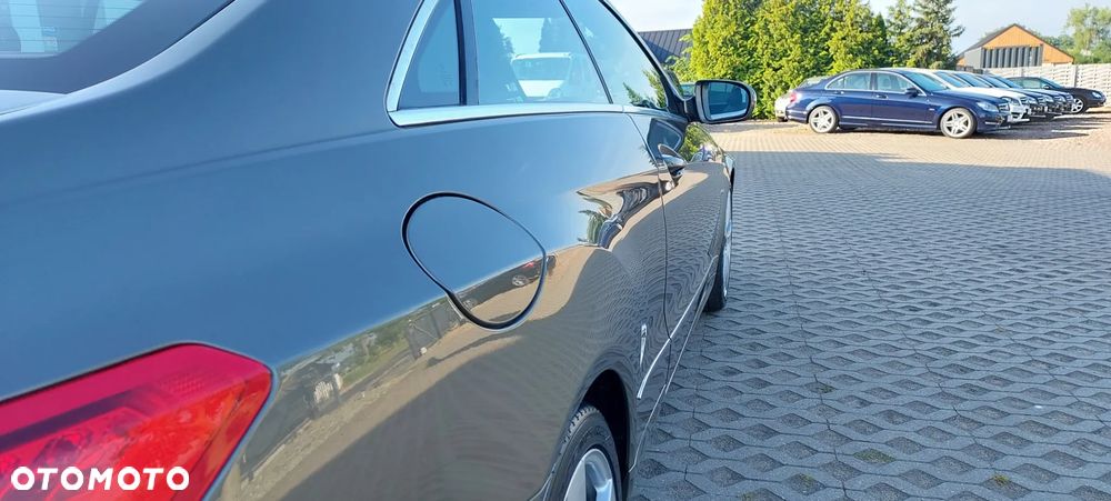Mercedes-Benz Klasa E - 24
