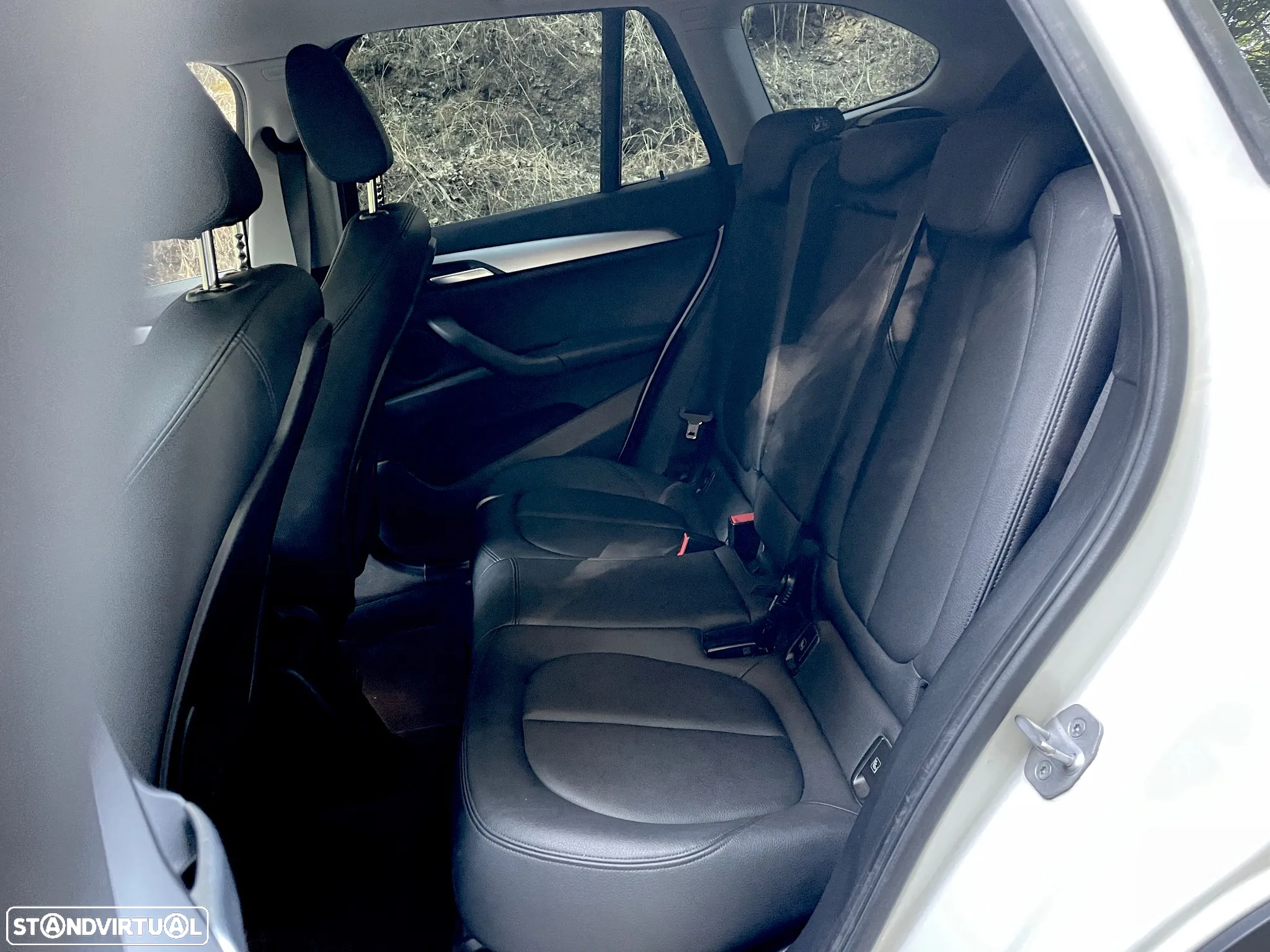 BMW X1 16 d sDrive - 12