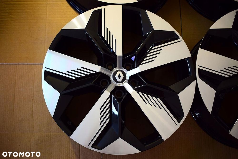 RENAULT 20 Megane V E-TECH Nowy Model Oryginał Jak Nowe - 2