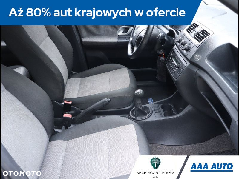 Skoda Roomster - 10