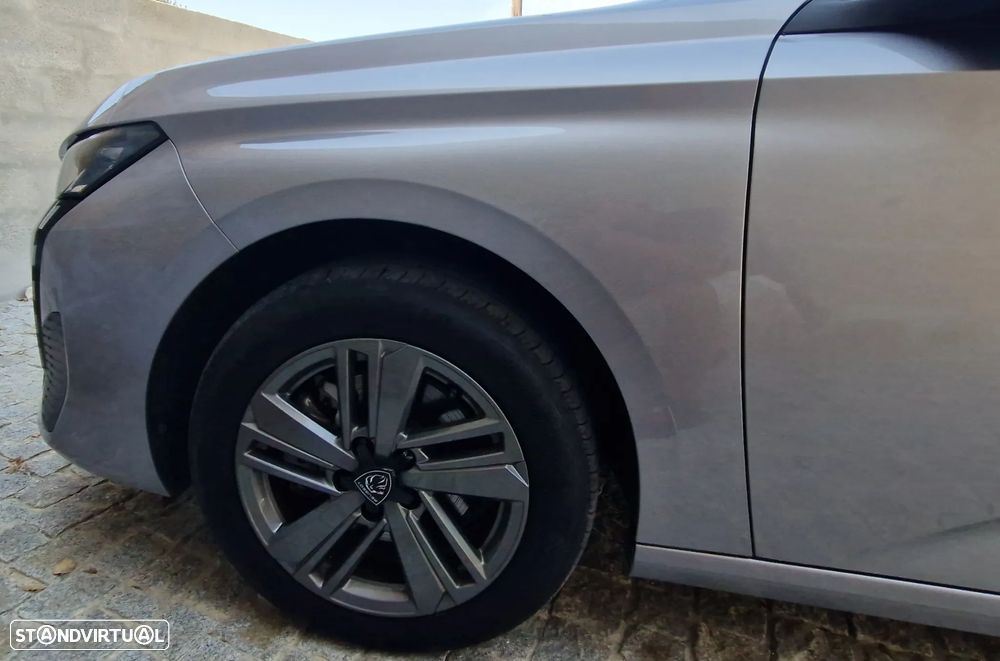 Peugeot 308 1.2 Hybrid Style e-DCS6 - 7