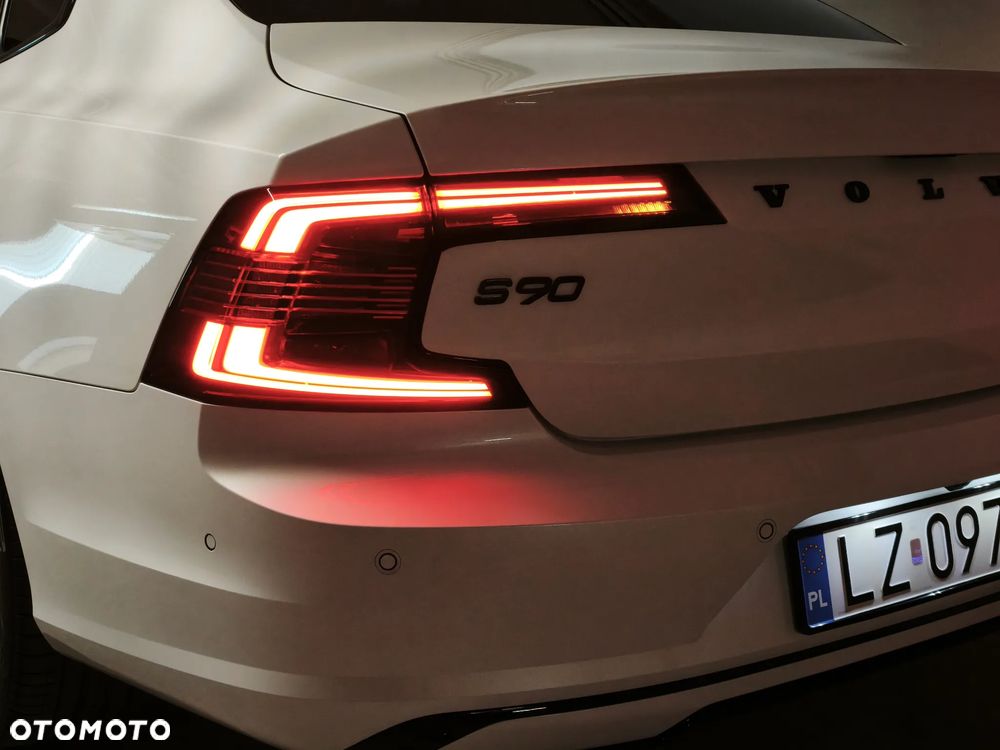 Volvo S90 T8 Recharge AWD Ultimate Dark - 15