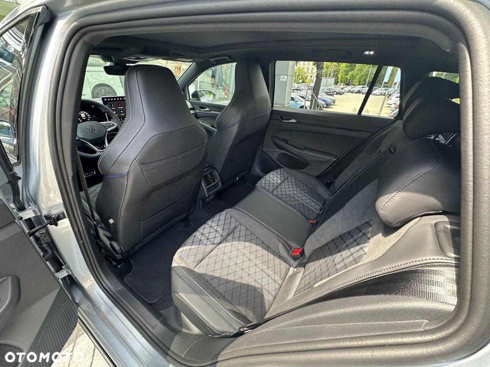 Volkswagen Golf Variant 2.0 TDI R-Line Plus DSG - 26