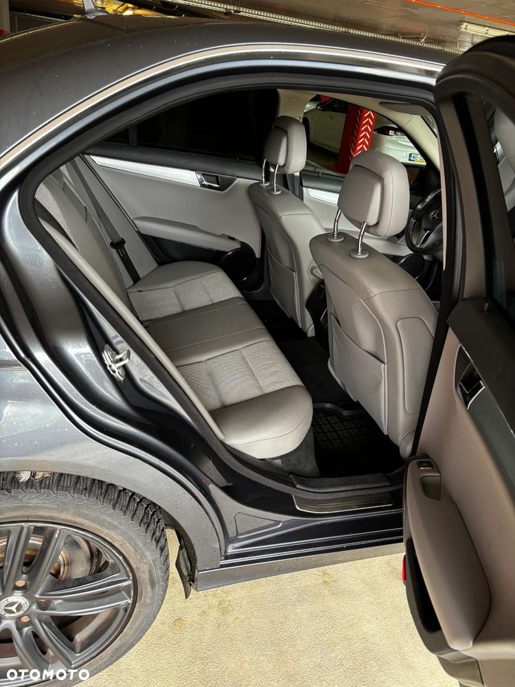 Mercedes-Benz Klasa C 200 Kompressor Avantgarde - 8