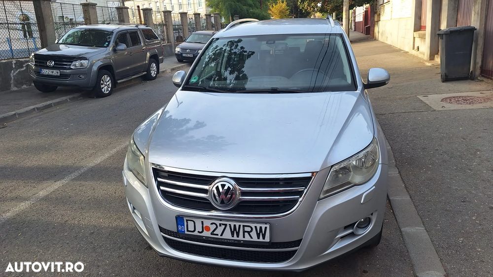 Volkswagen Tiguan - 2