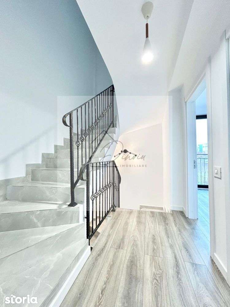 Vila 4 camere Pipera - Parc Regina Ana I 2 parcari I COMISION 0% - Imagine principală: 4/8