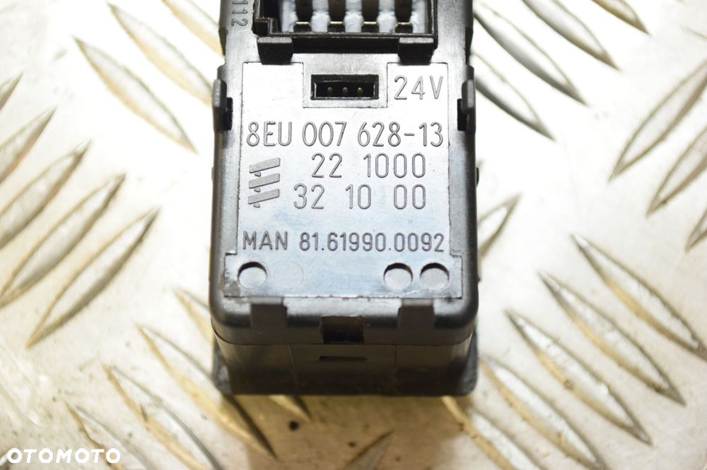STEROWNIK WŁĄCZNIK OGRZEWANIA MAN TGX TGA TGS TGM - 2