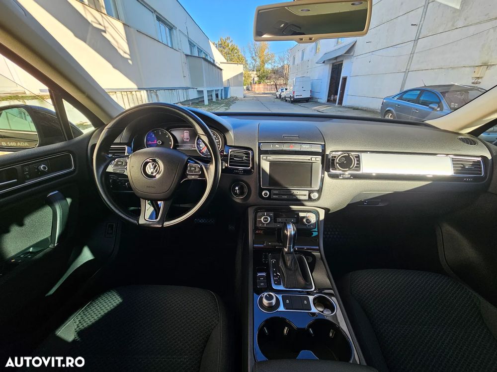 Volkswagen Touareg 3.0 V6 TDI BMT - 8
