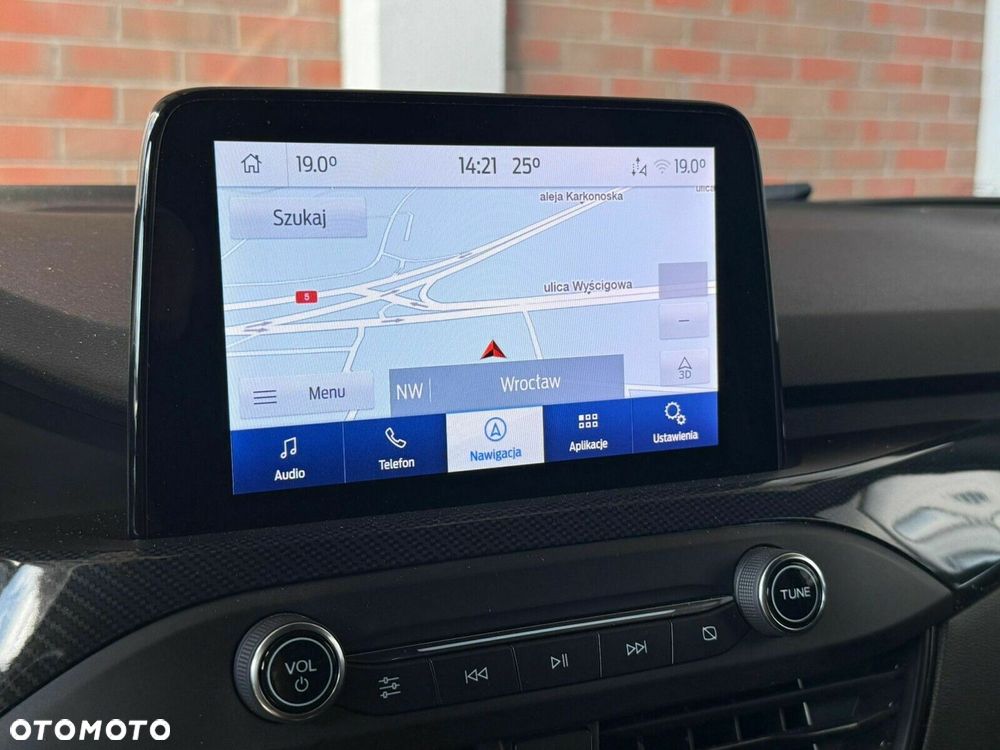 Ford Focus 1.5 EcoBoost ST-Line X - 23