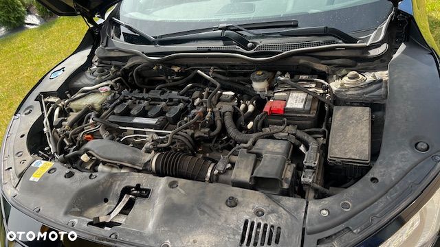 Honda Civic 1.5 i-VTEC Turbo Sport Plus - 6