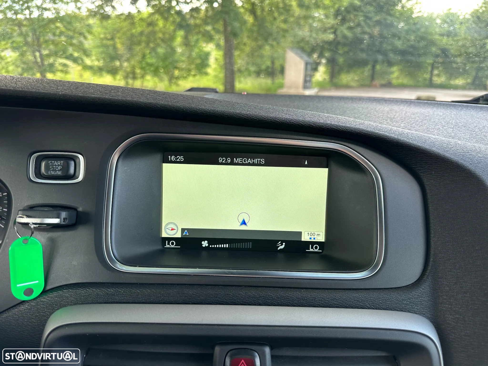 Volvo V40 Cross Country 2.0 D2 Pro Geartronic - 31