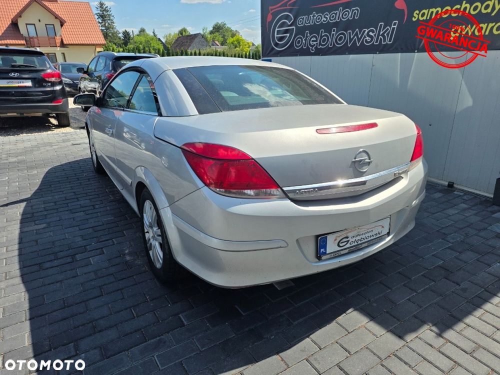 Opel Astra - 4